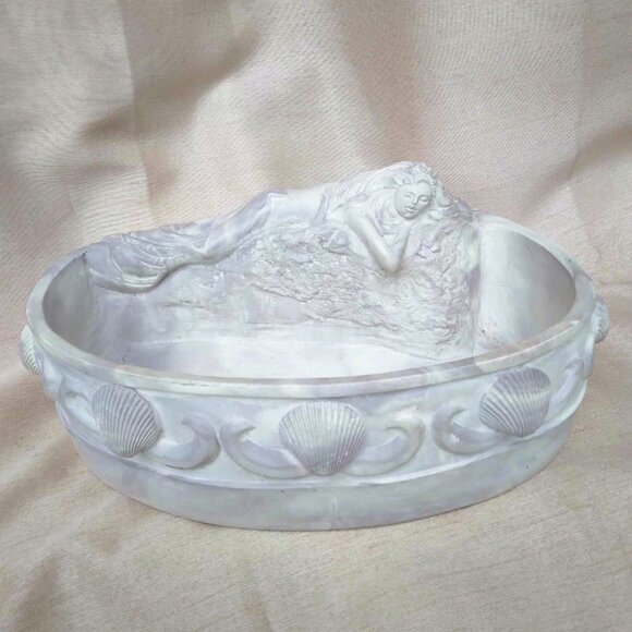 Sculpted Reclining Mermaid with Shells on Oval Carved Soapstone Trinket Dish - Picture 5 of 11